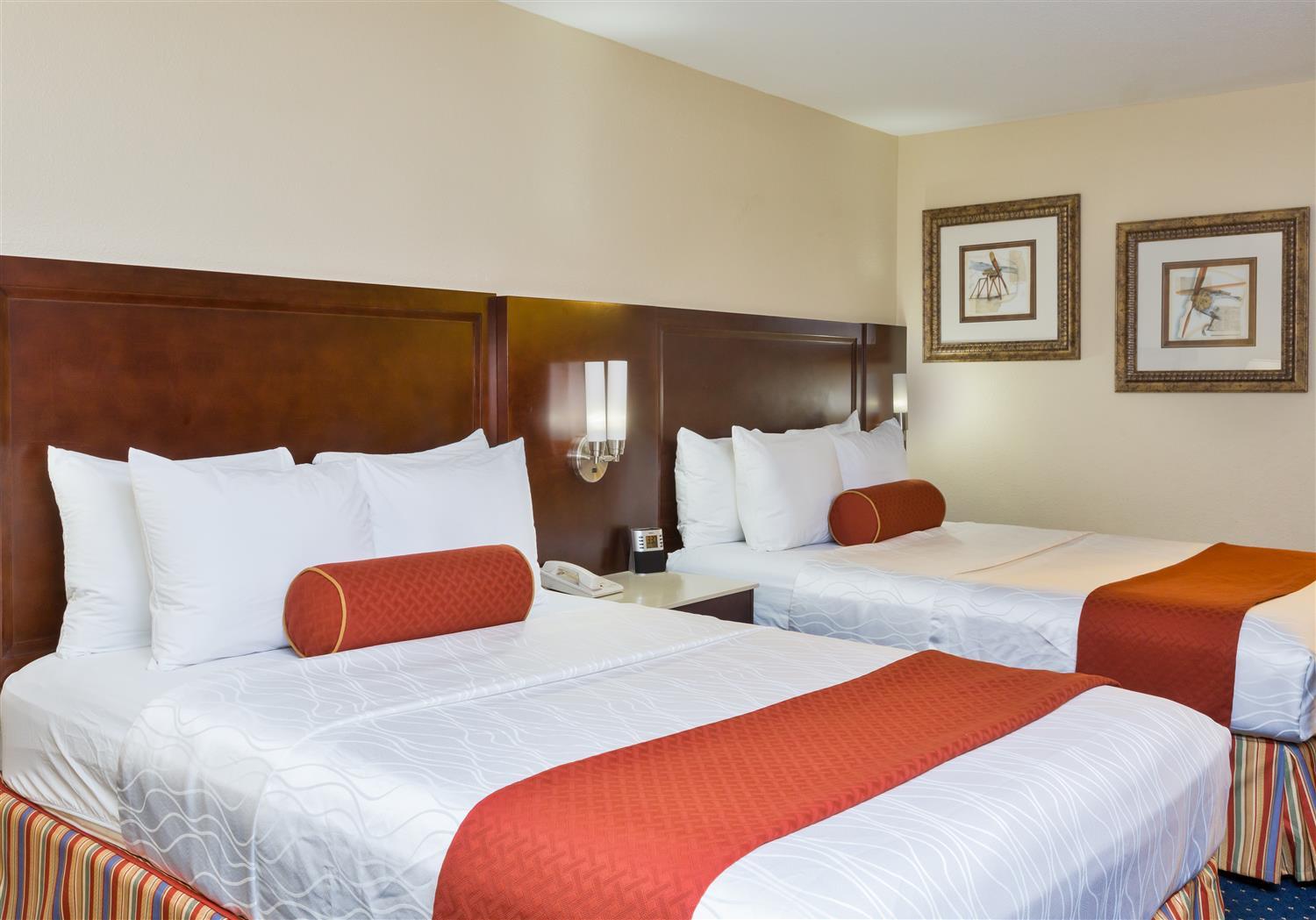 Best Western San Diego/Miramar Hotel Exterior photo