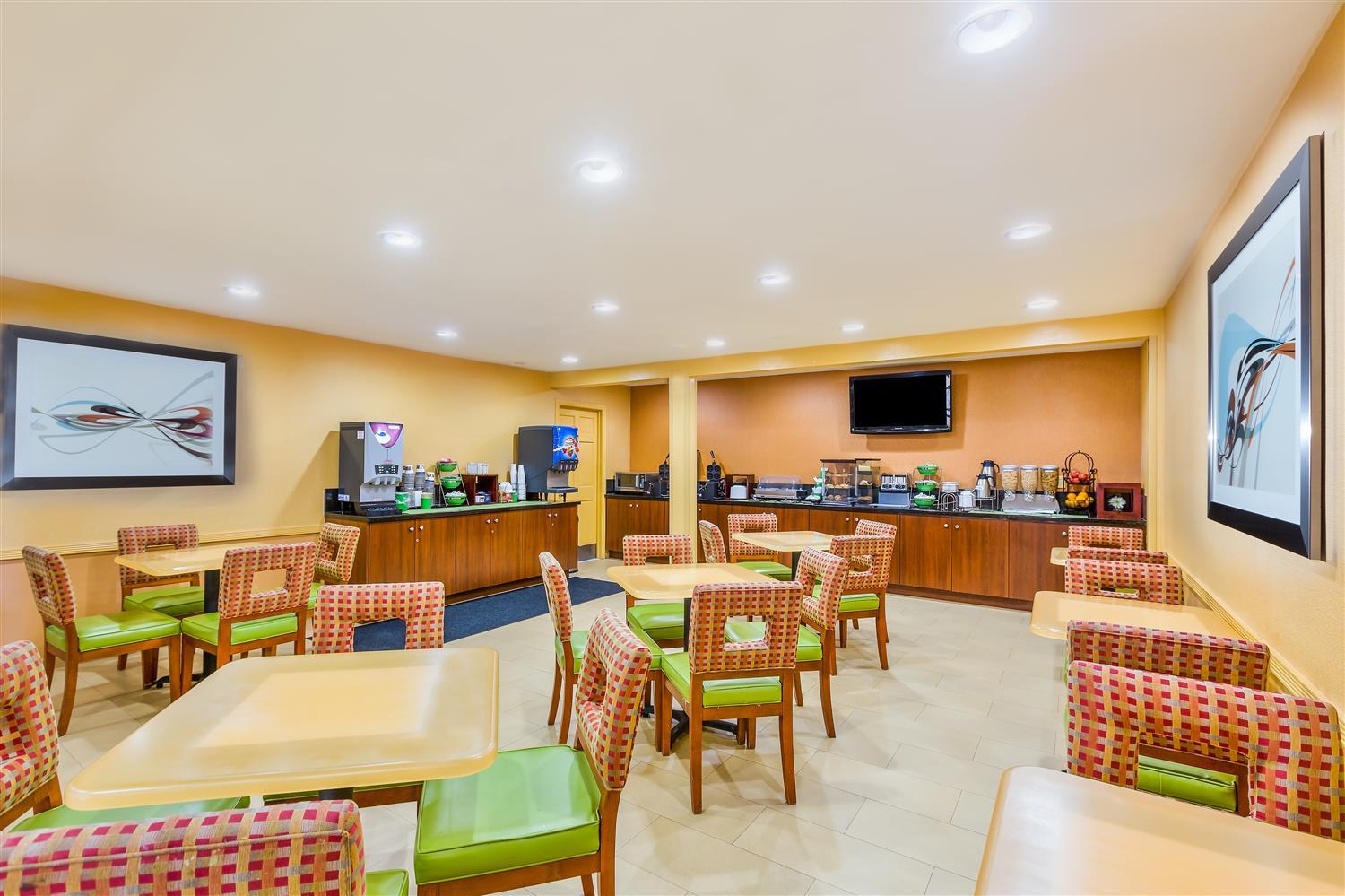 Best Western San Diego/Miramar Hotel Exterior photo