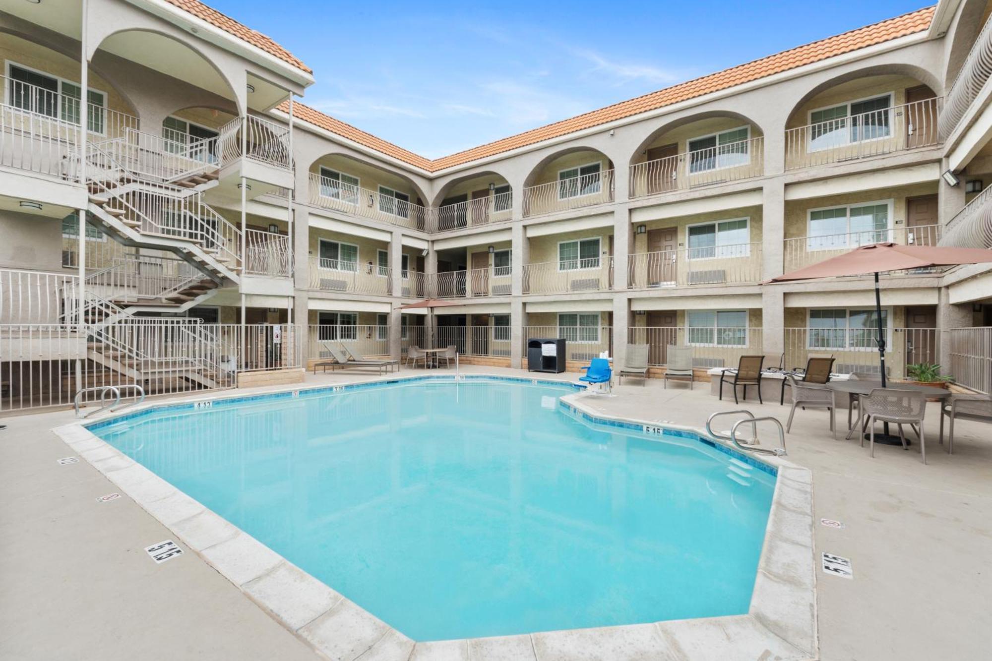 Best Western San Diego/Miramar Hotel Exterior photo